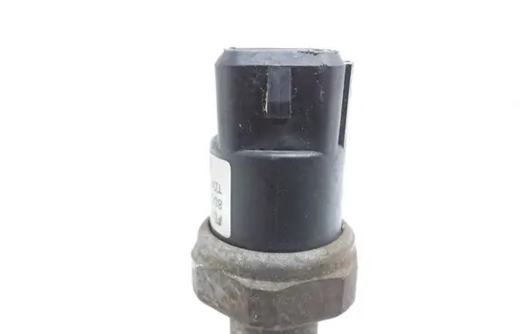 Air conditioning (A/C) pressure sensor