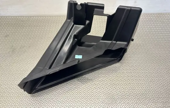 Honda CR-V Air intake duct part 08P02SWW6000EA