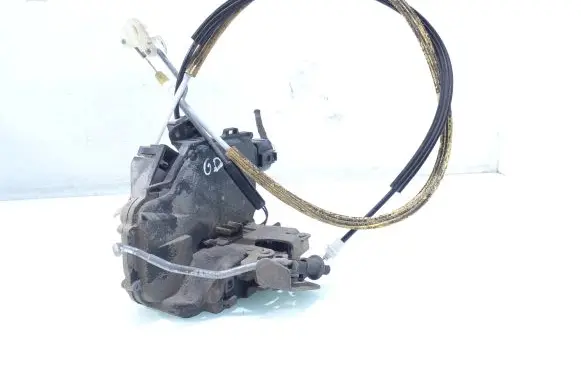 Audi A6 S6 C5 4B Rear door lock 4B0839016B