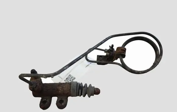 Mazda 6 Clutch slave cylinder