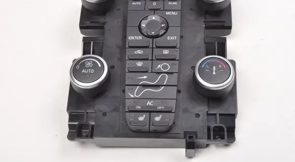 Volvo V50 Climate control unit 31324236