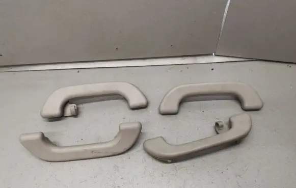 Subaru Legacy Front interior roof grab handle
