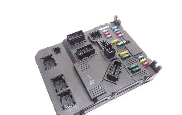 Peugeot 407 Comfort/convenience module 9655708380 S120104700L S120104700