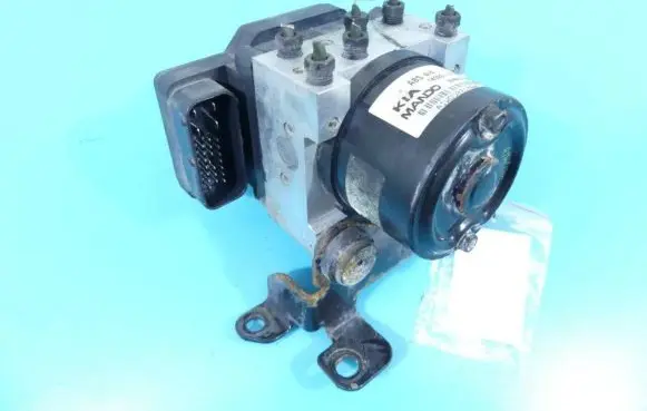KIA Cerato ABS Pump 5WY7221A IMPRK1246583