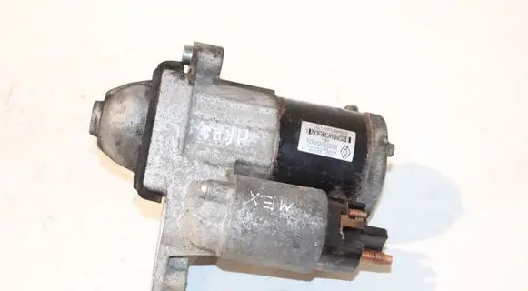 Nissan Qashqai Starter motor 233004979R
