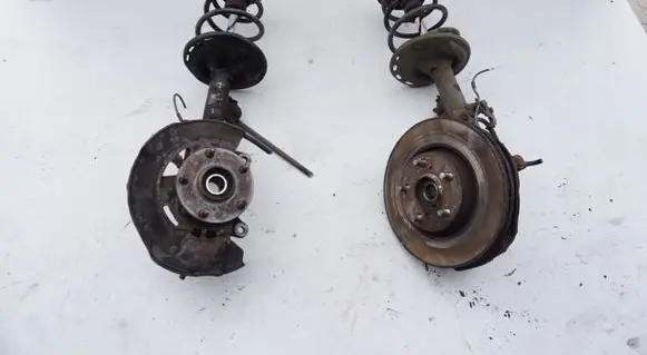 Renault Megane III Front wheel hub spindle knuckle MCPERSON