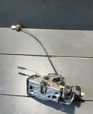 Mercedes-Benz A W168 Front door lock 