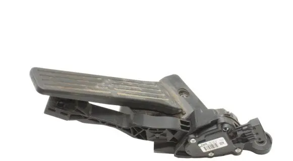 KIA Sorento Accelerator throttle pedal