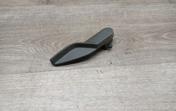 Volvo V70 Steering wheel adjustment handle/lever 9491830