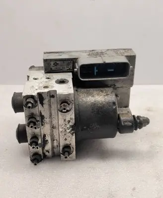 Mazda 626 ABS Pump GE7C437AZ