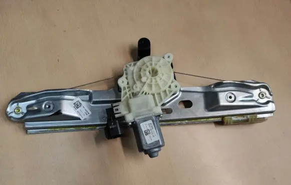 Ford Focus Rear door window regulator with motor BM51A27000BE