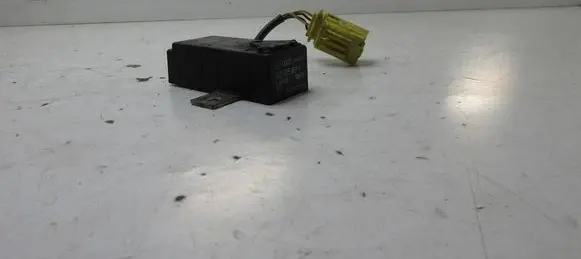 Audi A8 S8 D3 4E Fuse 7L0915457A 514160007