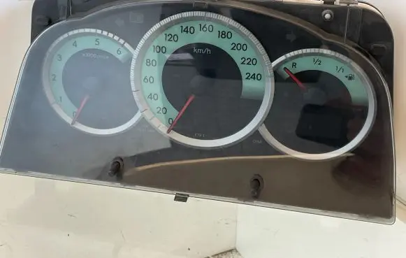 Toyota Corolla Verso AR10 Speedometer (instrument cluster) 838000F092A MB2574403890