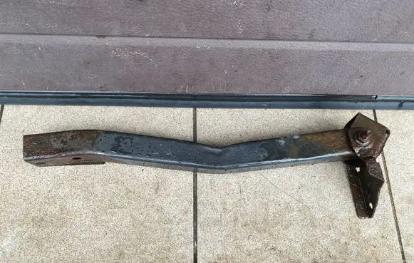 Ford C-MAX II Front subframe 101E44