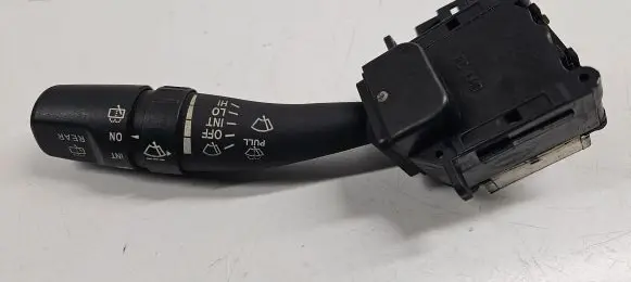 KIA Sorento Wiper speed switch 