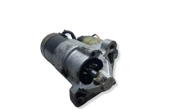 Renault Clio III Starter motor 8200021390KASACJA 8200021390