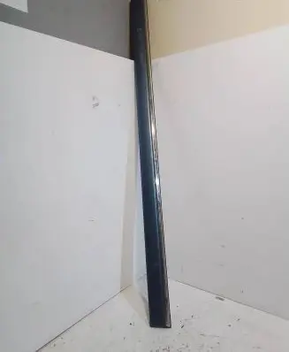 Mercedes-Benz C W202 Front door trim (molding) 2026903062