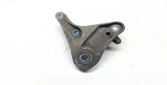 Opel Mokka Engine mounting bracket 96983905