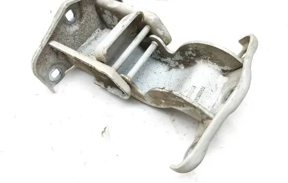 Renault Trafic III (X82) Rear door upper hinge 964006707R 23458938