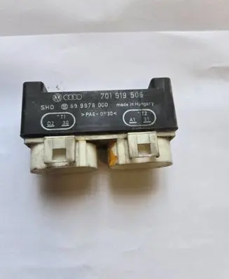 Volkswagen Transporter - Caravelle T4 Coolant fan relay 701919506