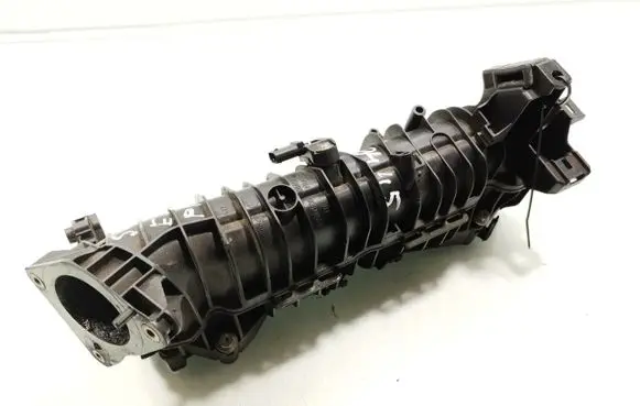 BMW 1 F20 F21 Intake manifold 7807991 8506406 8514771