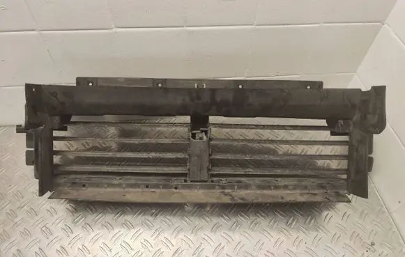 Ford Mondeo MK IV Intercooler air guide/duct channel BS718475BE 009846