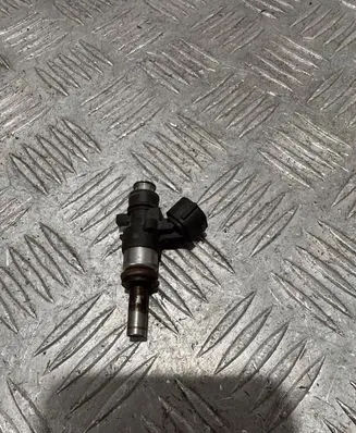 Audi A4 S4 B8 8K Fuel injector 0280158266