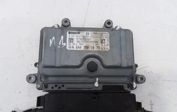 Mercedes-Benz A W169 Engine control unit/module A6401501879