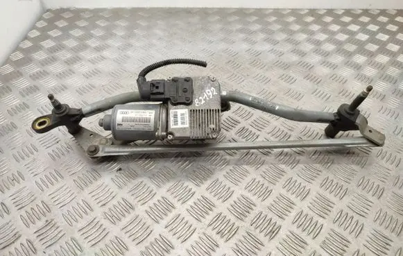 Audi A4 S4 B8 8K Front wiper linkage and motor 8K1955119A 8K1955023C