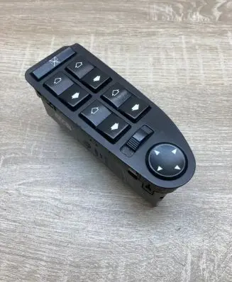 BMW 5 E39 Electric window control switch 6904306