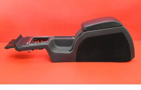 Skoda Superb B6 (3T) Center console