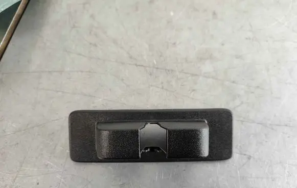 Jaguar XE Tailgate/boot lid lock trim T2H2192