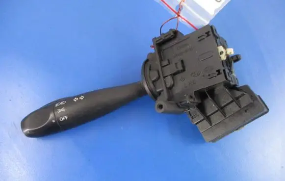 KIA Sportage Other switches/knobs/shifts 32932A