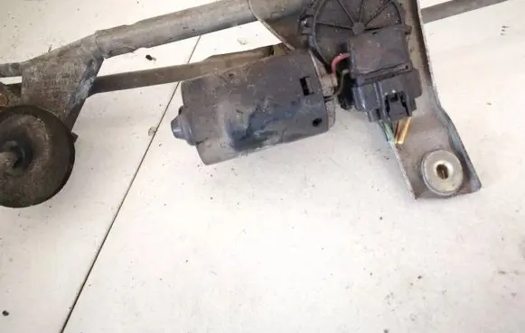 Volvo S70 V70 V70 XC Wiper motor 0390241133 9169321