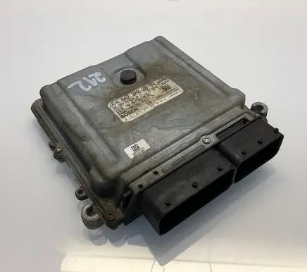 Mercedes-Benz E W212 Engine control unit/module A6429002900 A6429010200 0281016383