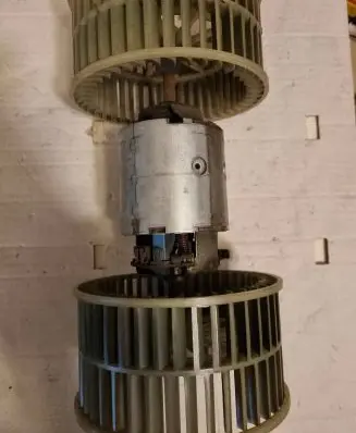 Renault Espace II Heater fan/blower 0130111026