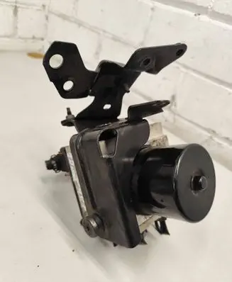 Peugeot 407 ABS Pump 9661702380 15710605 S118676001