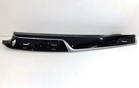 BMW 5 G30 G31 G38 Dashboard side air vent grill/cover trim 9390699
