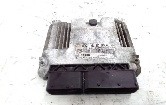 Volkswagen Passat Alltrack Engine control unit/module 0281017946 03L907309AE