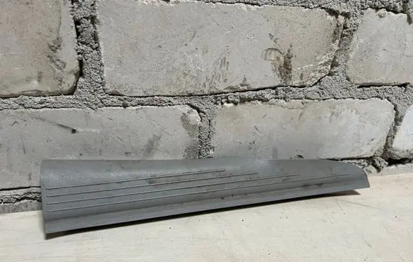 Mercedes-Benz E W211 Side skirt rear trim 2116800535