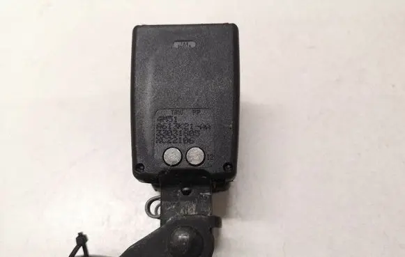 Ford Focus Rear seatbelt buckle 4M51A613K21AA