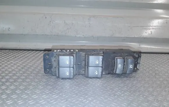 SsangYong Kyron Electric window control switch 202005299