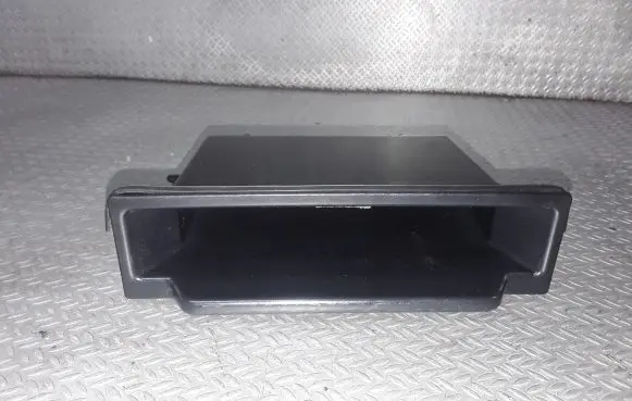 Honda CR-V Dashboard storage box/compartment 