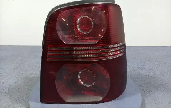 Volkswagen Cross Touran I Rear/tail lights 1T0945096J