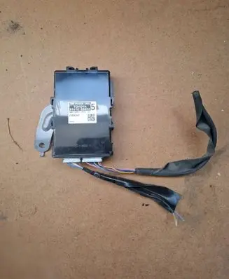 Toyota Yaris Other control units/modules 896900D050 MB1028500830