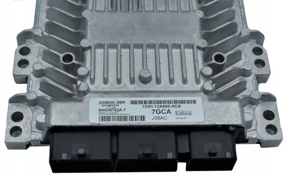 Ford Focus Engine control unit/module 5WS40762AT 7G9112A650ACA 7GCA