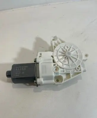 Mercedes-Benz S W222 Front door window regulator motor A1669060201