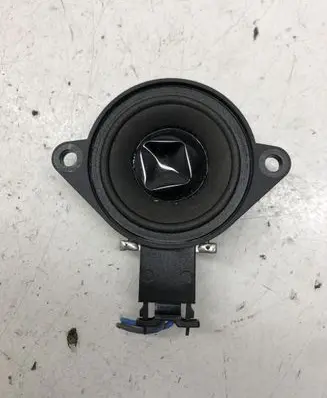 Skoda Superb B6 (3T) Front door high frequency speaker 3T0035411F