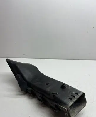 BMW 3 E90 E91 Intercooler air guide/duct channel 7121570 74850610