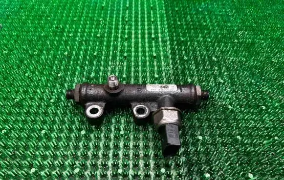 Peugeot 407 Fuel main line pipe 4R8Q9C066AE 5WS40128 A2C20001297